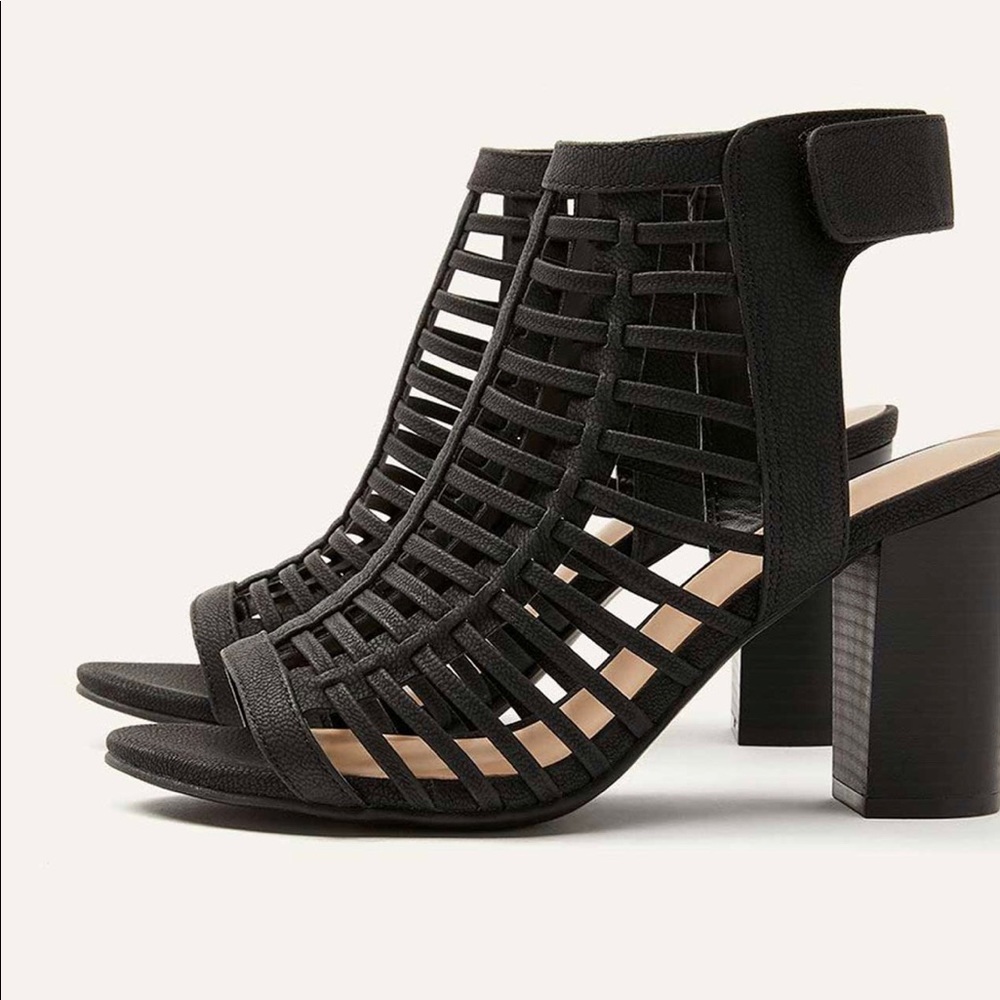 Caged Peep Toe Block Heels Black size 10 WWidth